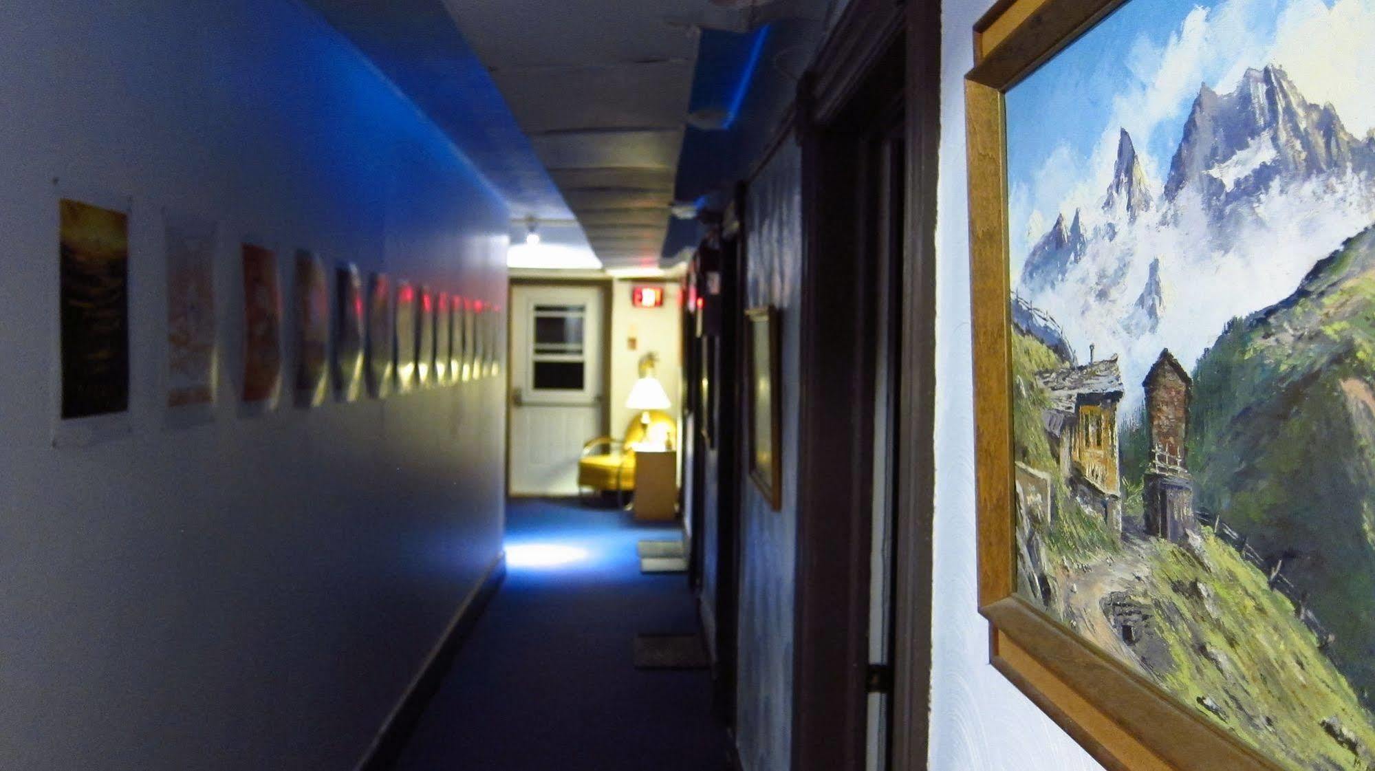 Hostel The Arlington *